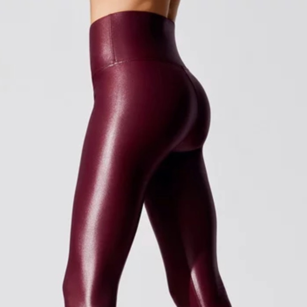 Takara Leggings in Burgundy